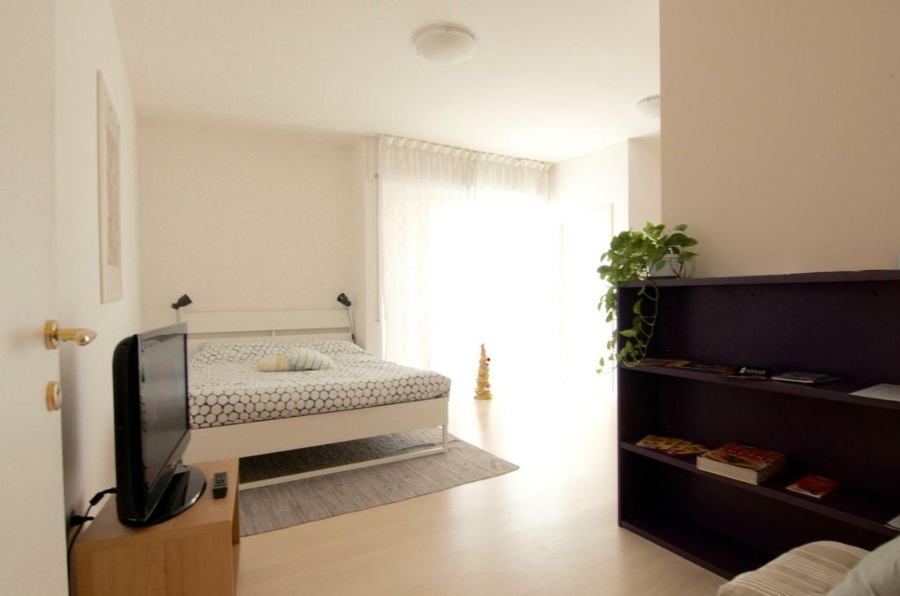 Interno 77 Di Tss' - Appartamento Soleggiato Con Ampie Finestre & Internet Veloce Con Fibra - Perfetto Per Coppie トレント エクステリア 写真